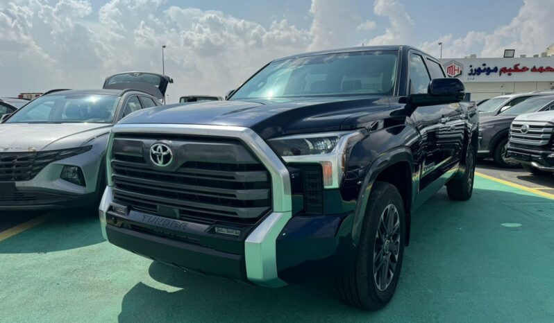 2024 Toyota Tundra 3.4L twin-turbo V6 Petrol Engine Blue Grey Pick-Up Truck 4WD