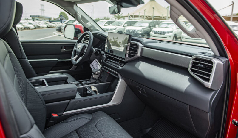 2024 Toyota Tundra 3.4L twin-turbo V6 Petrol Engine Red Black Pick-Up Truck 4WD