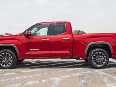 2024 Toyota Tundra 3.4L twin-turbo V6 Petrol Engine Red Black Pick-Up Truck 4WD