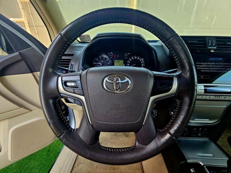 2020 Toyota Prado GXR V6 Petrol Engine 4.0 Litres 4WD Silver Beige SUV GCC Specs