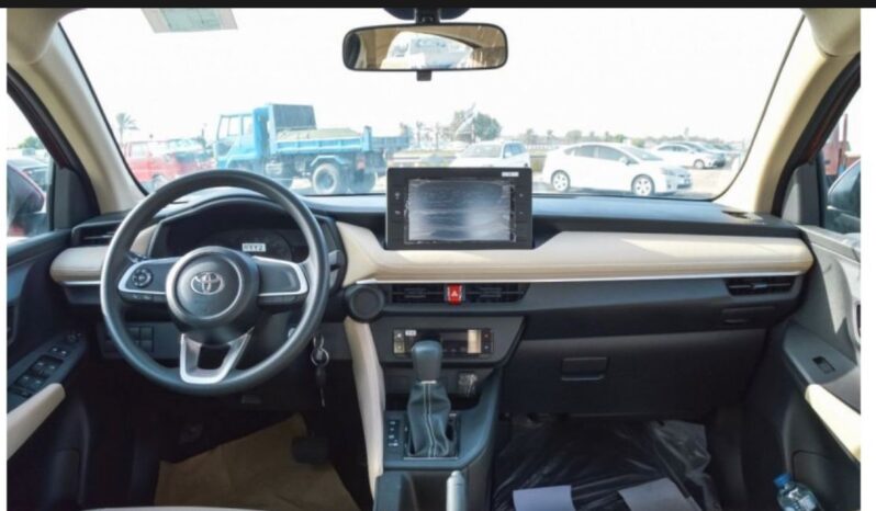 2023 Toyota Yaris 1.5 Litres 4 Cylinders Petrol Engine Orange Beige Sedan FWD