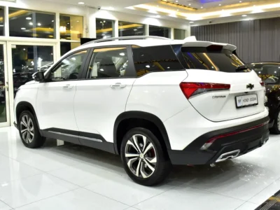 2025 Chevrolet Captiva Premier 4 Cylinders Petrol Engine White Beige SUV GCC Specs