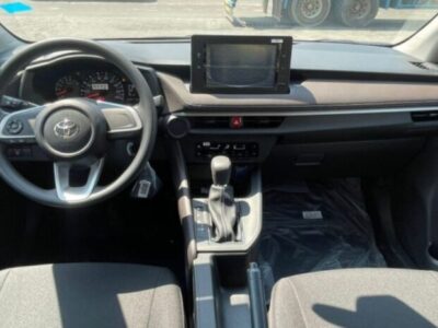 2023 Toyota Yaris 1.5 Litres 4 Cylinders Petrol Engine Red Grey Sedan FWD