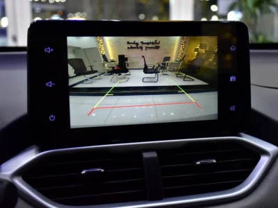 2025 Chevrolet Groove LT 4 Cylinders Petrol Engine White Black Crossover GCC Specs