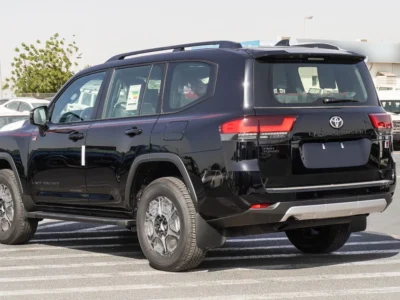 2025 Toyota Land Cruiser GR Sport 3.5L 6 Cylinder TWIN TURBO Black Red GCC Specs