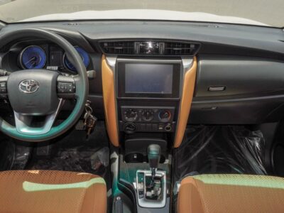 2025 Toyota Fortuner 2.7 Litres 4 Cylinders Petrol Engine Grey Beige SUV GCC Specs