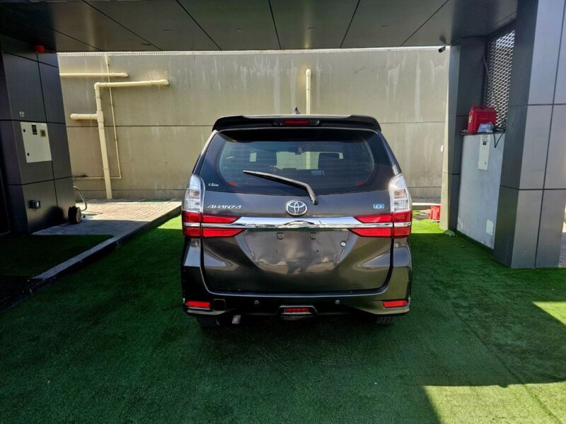 2020 Toyota Avanza 1.5 Litres 4 Cylinders Petrol Engine Grey Black SUV Automatic