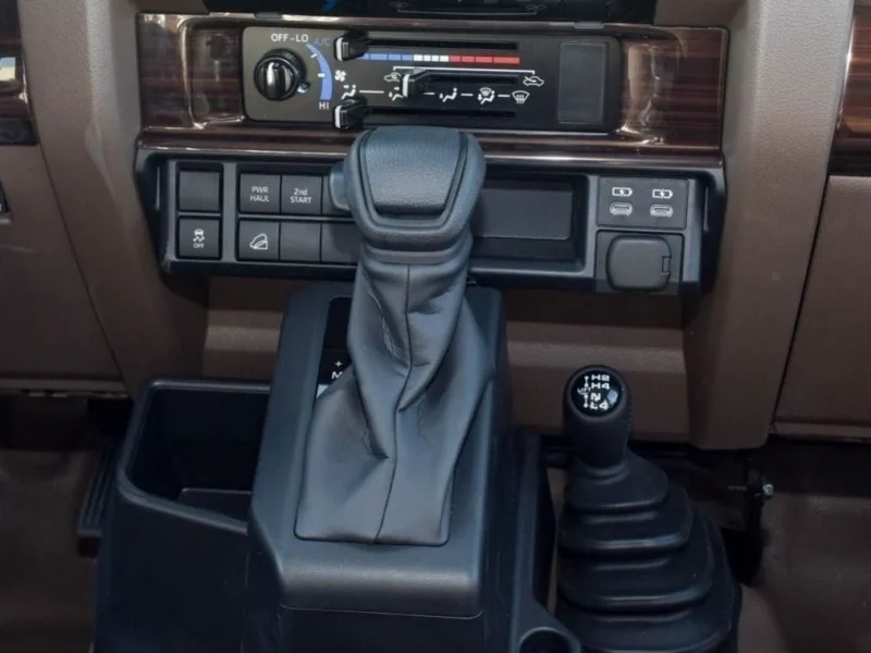 2024 Toyota Land Cruiser Pick Up 2.8L 4 Cylinders Diesel Automatic Grey Tan Pickup Truck