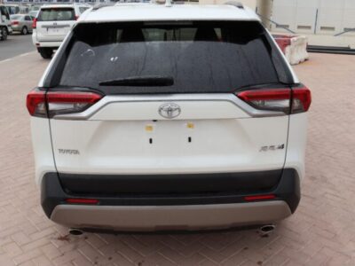 2023 Toyota RAV 4 2.5 Litres 4 Cylinders Petrol Engine White Black SUV AWD