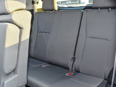 2024 Toyota Highlander 2.5 Litres 4 Cylinder Hybrid Engine Black Grey SUV Automatic