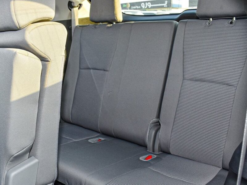 2024 Toyota Highlander 2.5 Litres 4 Cylinder Hybrid Engine Black Grey SUV Automatic