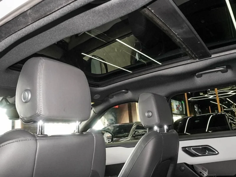 2024 Land Rover Range Rover Velar SE Dynamic P250 2.0L Turbocharged I4 Silver Grey SUV