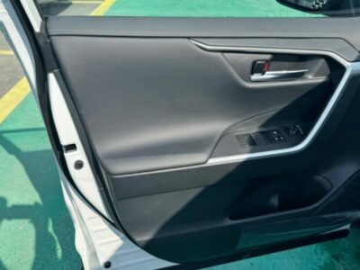 2023 Toyota RAV 4 2.5 Litres 4 Cylinders Petrol Engine White Red SUV AWD