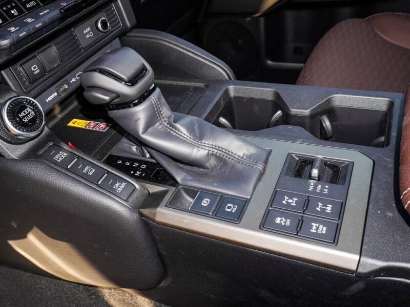 2024 Toyota Prado ADVENTURE 2.4L TWIN TURBO 4 Cylinders Engine White Brown SUV GCC