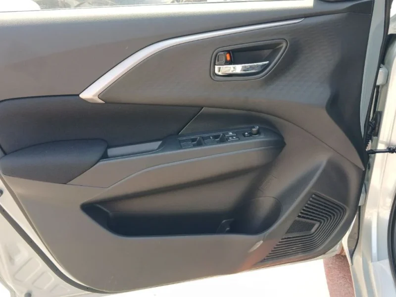 2026 Suzuki Swift 1.2 Litres Petrol 3 Cylinder Petrol Engine Silver Black Hatchback