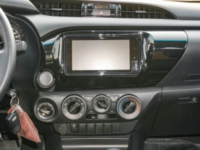 2025 Toyota Hilux GL 2.4L 4 Cylinder Diesel Engine Double Cab Utility White Black Pickup