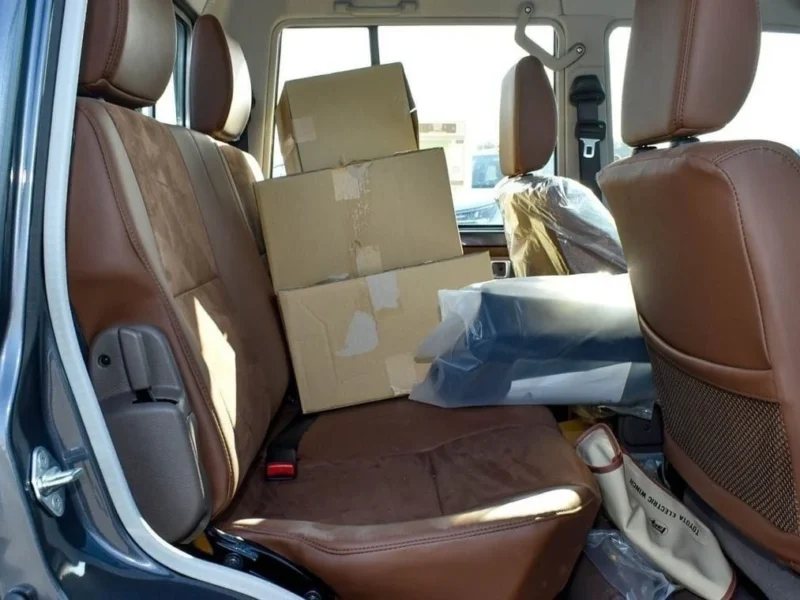 2024 Toyota Land Cruiser Pick Up 2.8L 4 Cylinders Diesel Automatic Grey Tan Pickup Truck