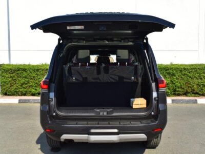 2022 Toyota Land Cruiser 300 GR Sport 3.3L V6 Diesel Twin Turbo Grey Red SUV 4WD