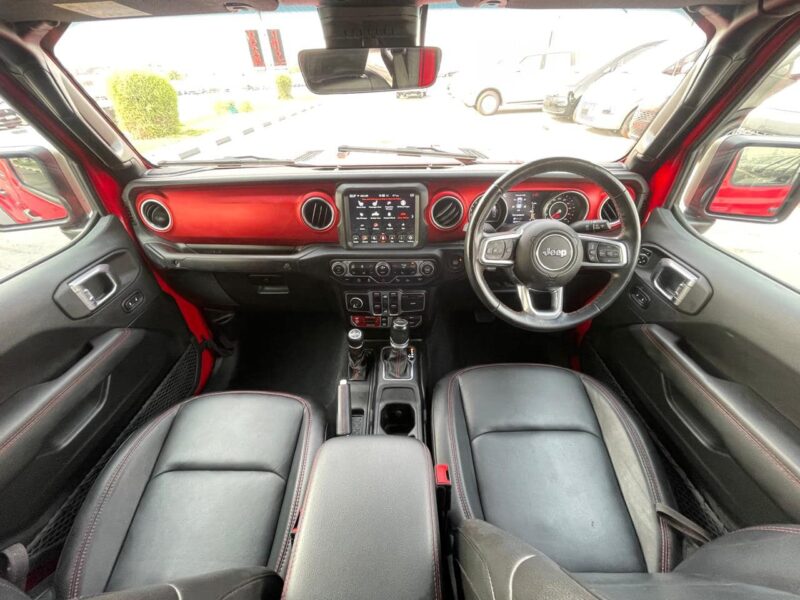 2020 Jeep Gladiator Rubicon Dual Cab 3.6L Petrol V6 Engine Red Black Pickup Truck