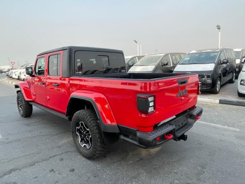 2020 Jeep Gladiator Rubicon Dual Cab 3.6L Petrol V6 Engine Red Black Pickup Truck