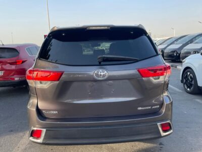 2019 Toyota Kluger Grande 3.5 Litres 6 Cylinders Petrol Engine Grey Black SUV AWD