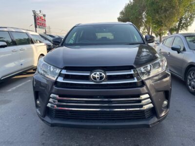 2019 Toyota Kluger Grande 3.5 Litres 6 Cylinders Petrol Engine Grey Black SUV AWD