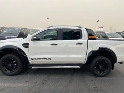 2022 Ford Ranger Wildtrak 2.0L Diesel Bi-Turbo Inline 4-Cylinder Engine White Black Pickup