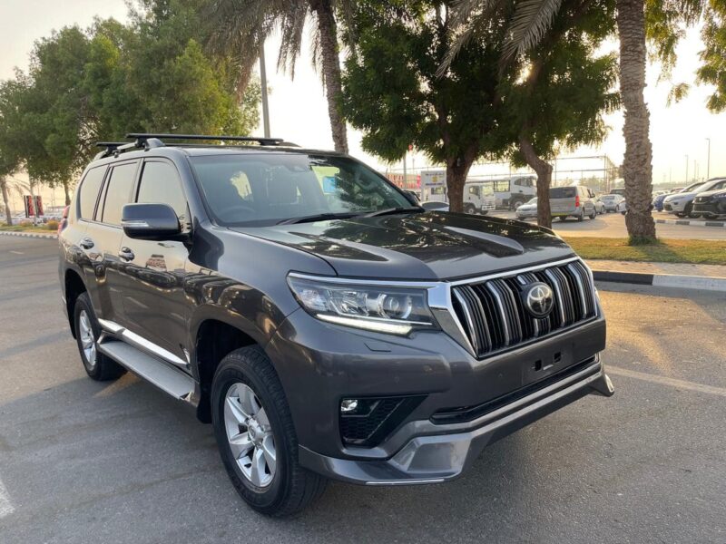 2018 Toyota Land Cruiser Prado 2.8-liter 4-cylinder Turbo Diesel Grey Black SUV