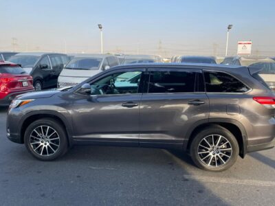 2019 Toyota Kluger Grande 3.5 Litres 6 Cylinders Petrol Engine Grey Black SUV AWD