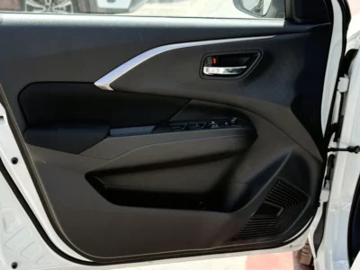 2026 Suzuki Swift 1.2 Litres Petrol 3 Cylinder Petrol Engine White Black Hatchback