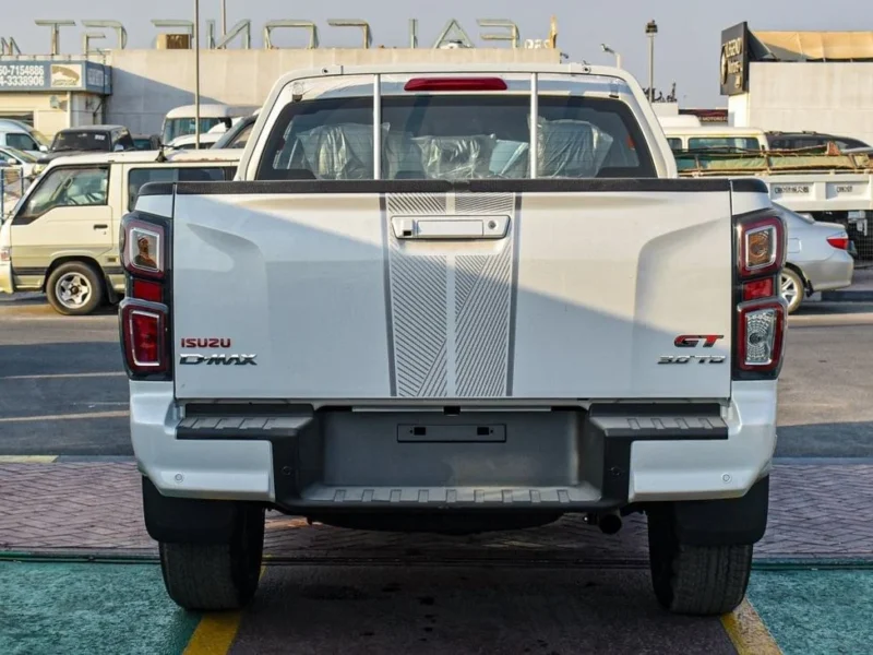 2024 Isuzu DMax GT 3.0 Litres TD 4 Cylinder Diesel Engine White Black Pickup Truck GCC