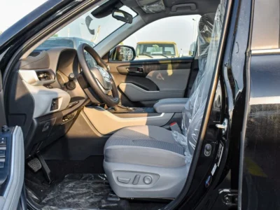 2024 Toyota Highlander 2.5 Litres 4 Cylinder Hybrid Engine Black Grey SUV Automatic