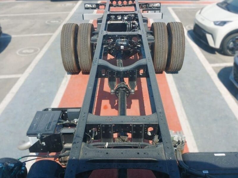 2024 Isuzu FVR 18 TON 4x2 Chassis 7.8 Litres 4 Cylinder Engine White Black Truck