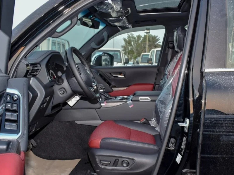 2024 Toyota Land Cruiser VXR 3.5L V6 TWIN TURBO Engine Black Red SUV Automatic GCC