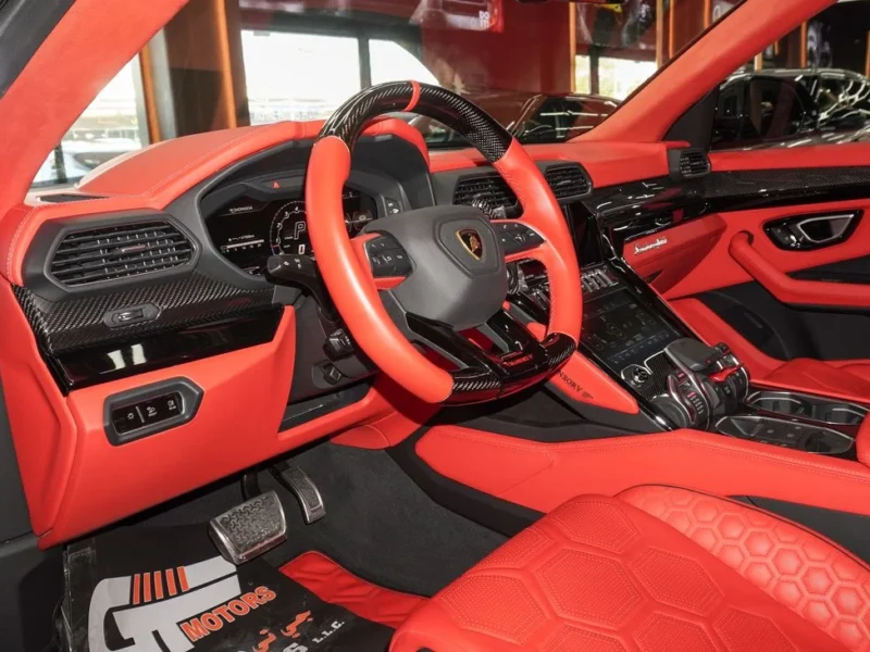 2022 Lamborghini Urus 4.0-liter twin-turbo V8 Petrol Engine Black Red SUV European Specs