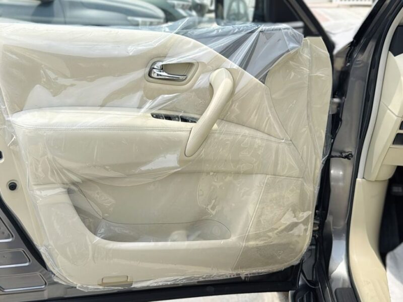 2024 Nissan Patrol XE 4.0L 6 Cylinders Petrol Engine Grey Beige SUV GCC Specs