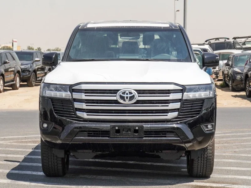 2025 Toyota Land Cruiser GXR 3.5L 6 Cylinder TWIN TURBO Black GCC Specs