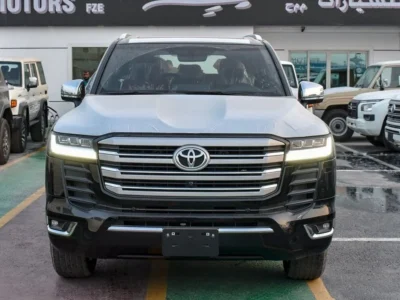 2024 Toyota Land Cruiser VXR 3.5L V6 TWIN TURBO Engine Black Red SUV Automatic GCC