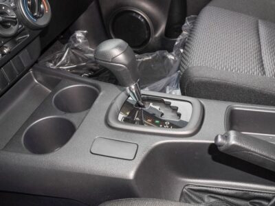 2025 Toyota Hilux GL 2.4L 4 Cylinder Diesel Engine Double Cab Utility White Black Pickup