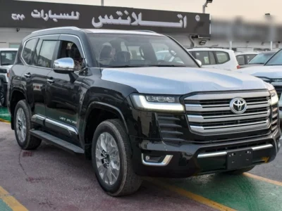 2024 Toyota Land Cruiser VXR 3.5L V6 TWIN TURBO Engine Black Red SUV Automatic GCC