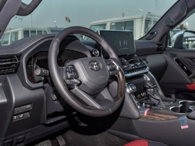 2024 Toyota Land Cruiser VXR 3.5L V6 TWIN TURBO Engine White Red SUV Automatic GCC