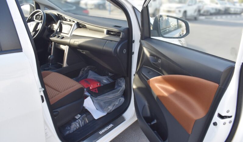 2023 Toyota Innova 2.4 Litres 4 Cylinders Diesel Engine White Brown MPV RWD