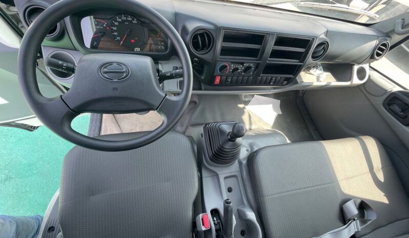 2024 Hino 300 Series 4.0 Litres 4 Cylinder Turbo-Diesel Engines Truck White and Grey