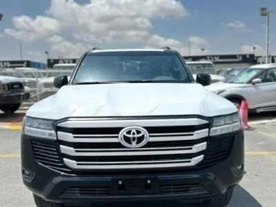 2024 Toyota Land Cruiser GXR 3.5 Litres V6 Twin Turbo Engine Black SUV GCC Specs