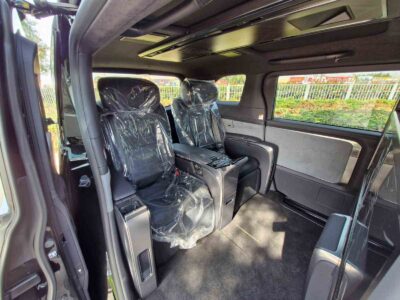 2026 Lexus LM 350h 2.5-liter 4-cylinder Hybrid Engine Black Ultra Luxury MPV AWD