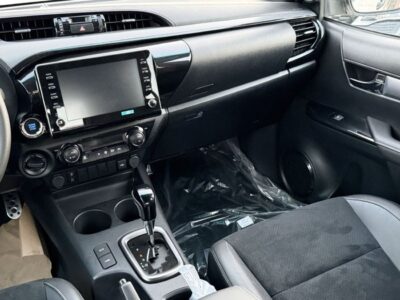 2025 Toyota Hilux GR-S 2.8-liter 4 Cylinder Turbocharged Diesel Engine White Black Pickup