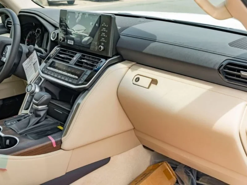 2024 Toyota Land Cruiser GXR 3.5L Twin-Turbo V6 Petrol Engine Black Beige SUV GCC