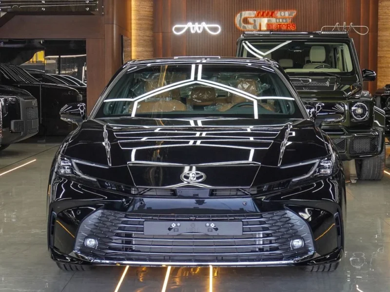 2025 Toyota Camry LIMITED 2.5L HEV 4 Cylinders Engine Black Tan Sedan GCC Specs