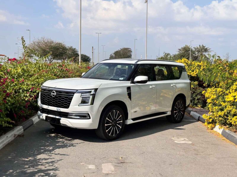 2026 Nissan Patrol LE Platinum City 3.5-liter V6 Twin-Turbocharged Petrol White Red SUV