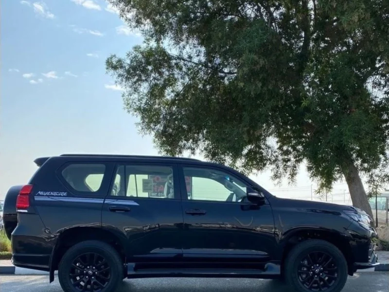 2022 Toyota Prado VXR 2.7 Litres 4 Cylinders Petrol Engine Black Beige SUV GCC